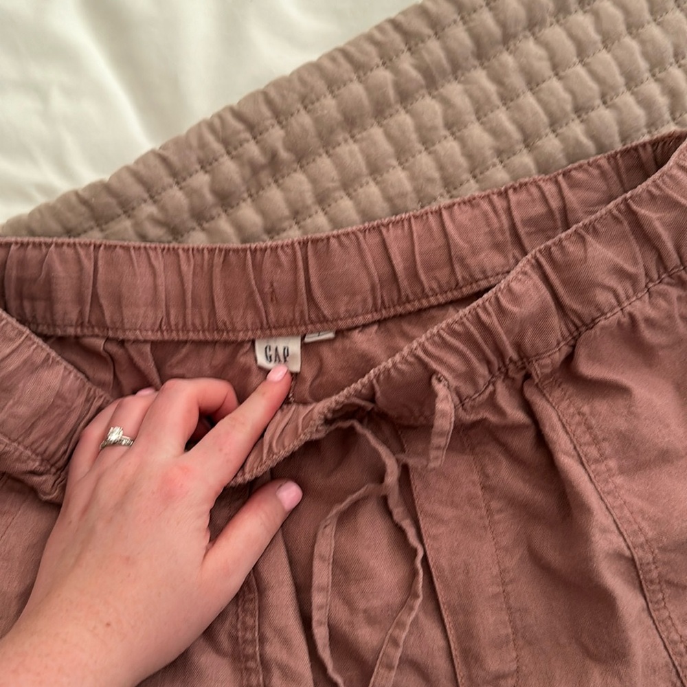 Gap Linen Pants